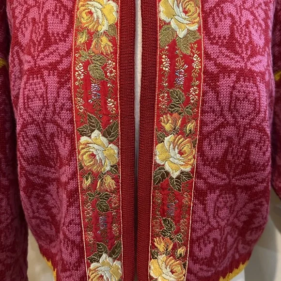 Oleana Pink Cardigan Sweater Jacket w/ Embroidered Ribbon -Norwegian Story - M